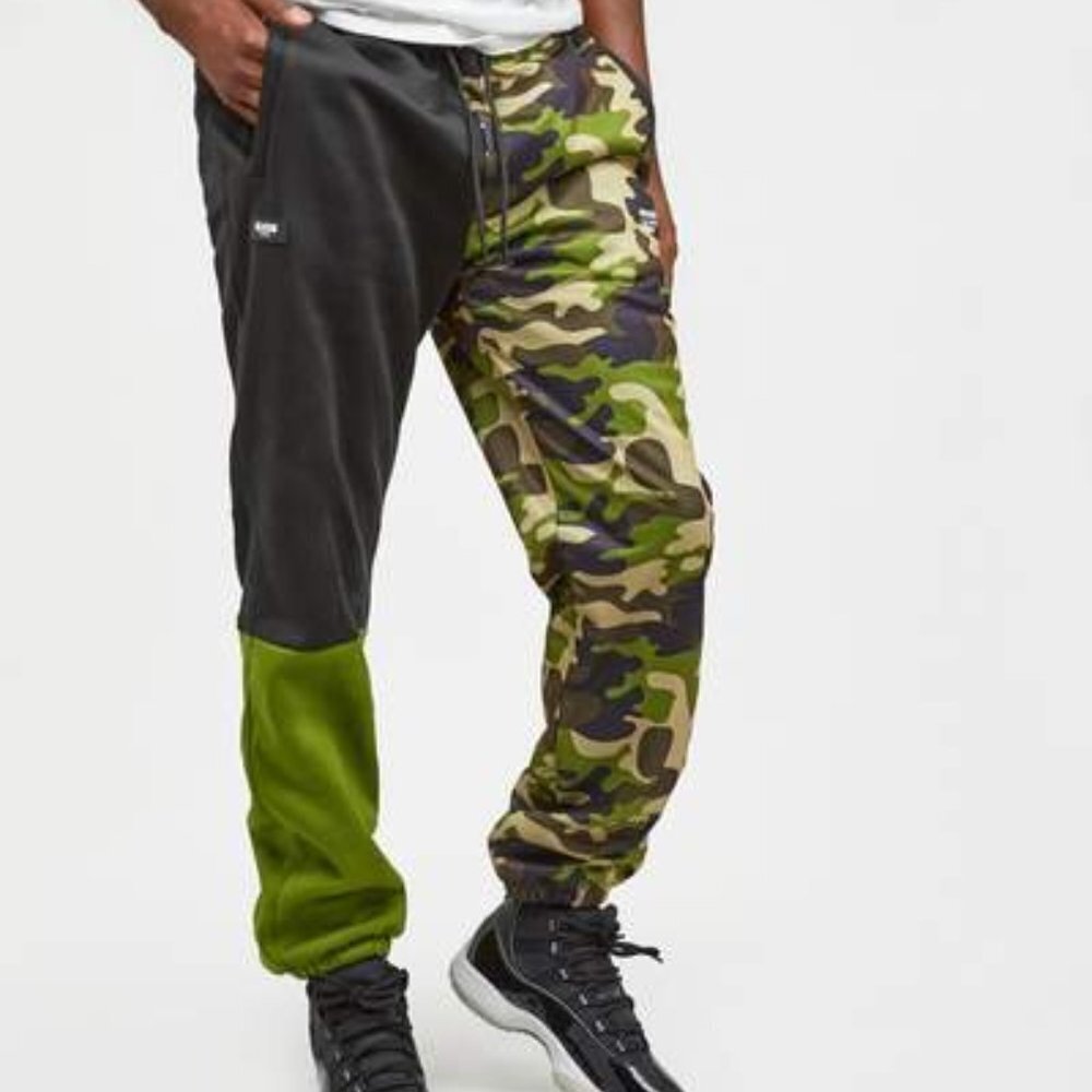 Reason Brand Army Jogger Camo size L
